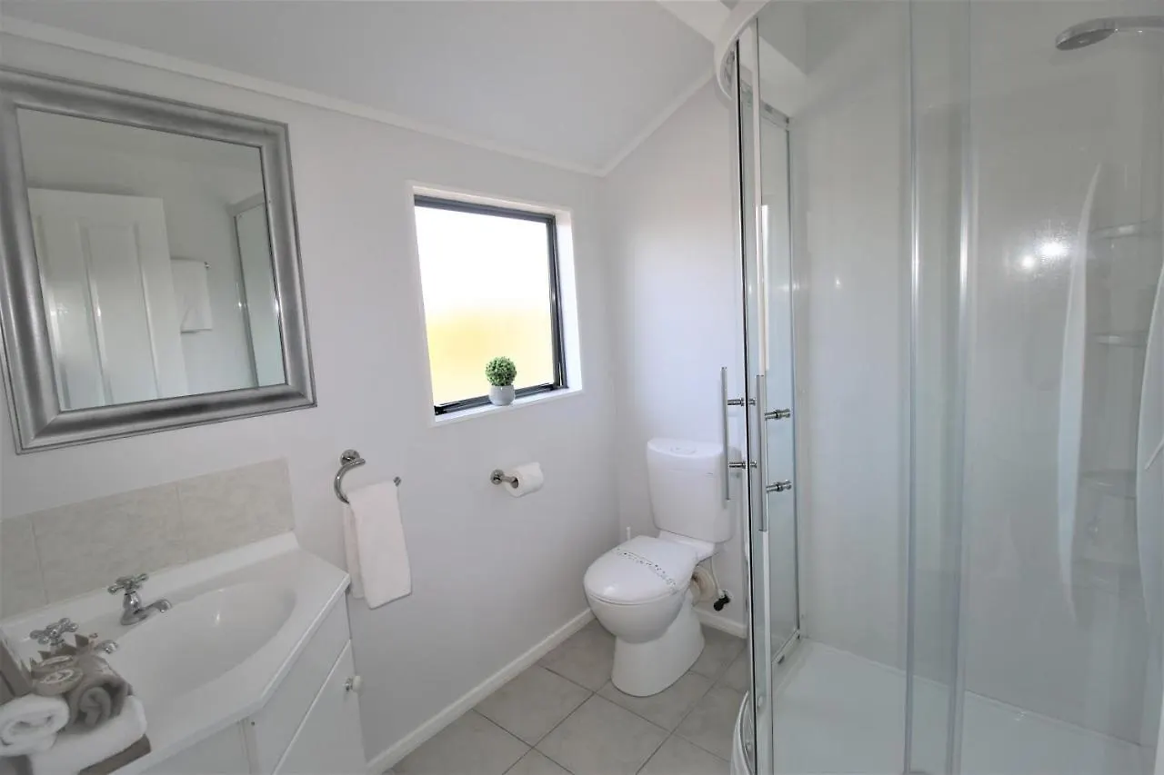 Aristaair- Central City Townhouse Rotorua